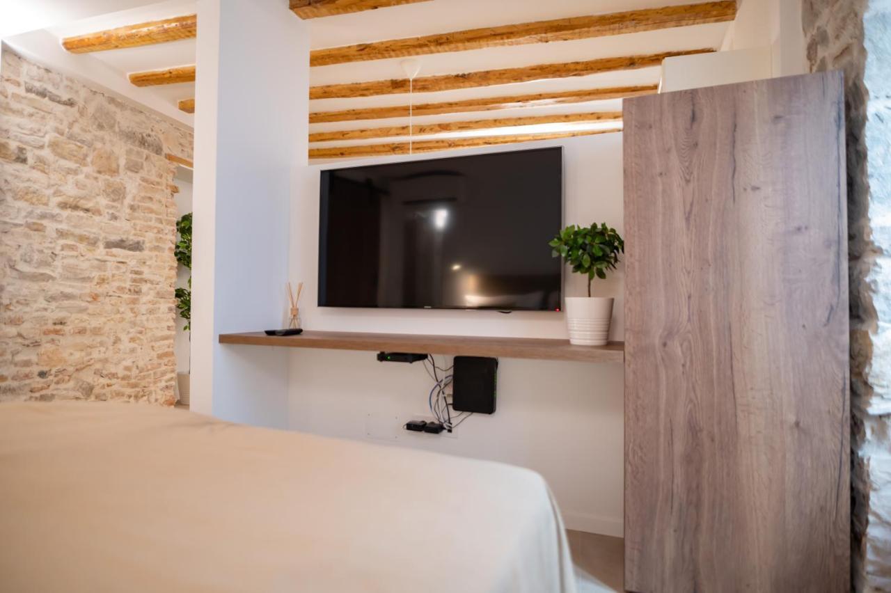 Vitelli Apartments And Rooms Split Dış mekan fotoğraf
